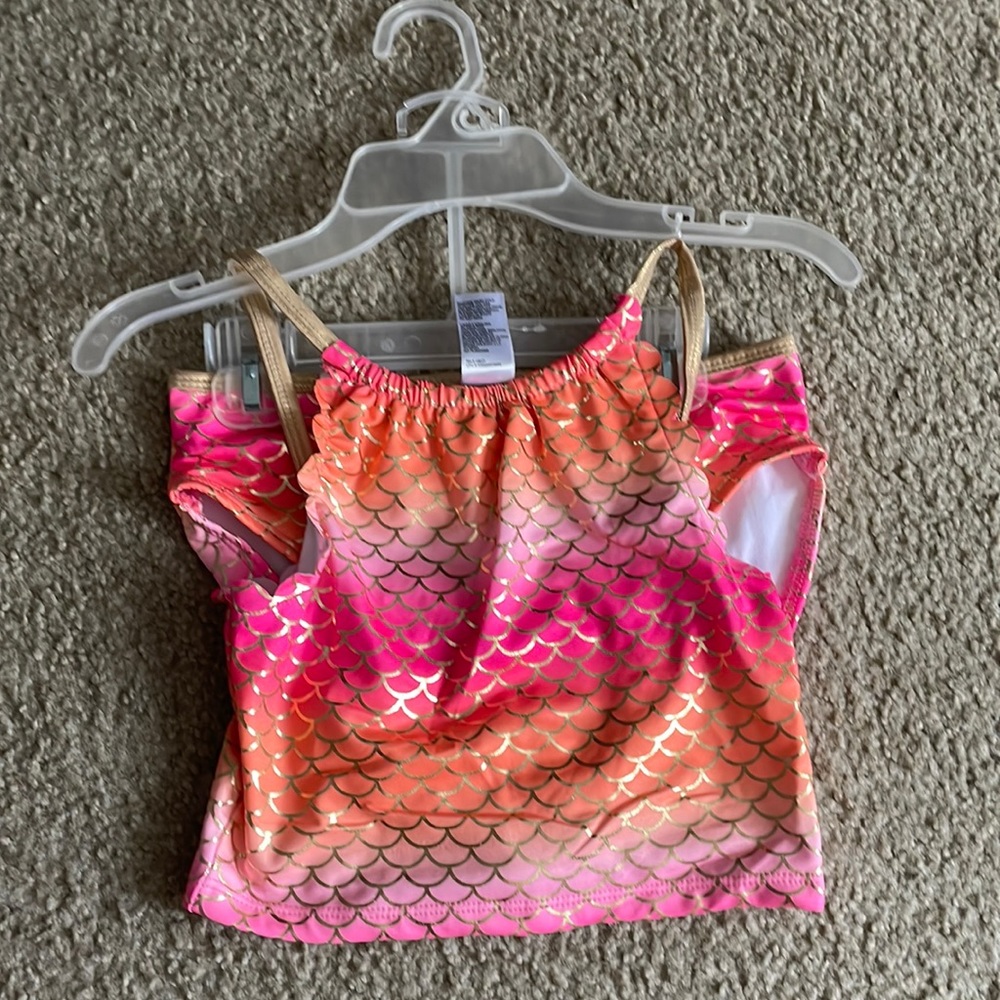 Girls bathing suit